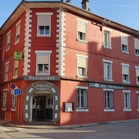 Logis Hôtel du Fer à Cheval Yenne Buitenkant foto
